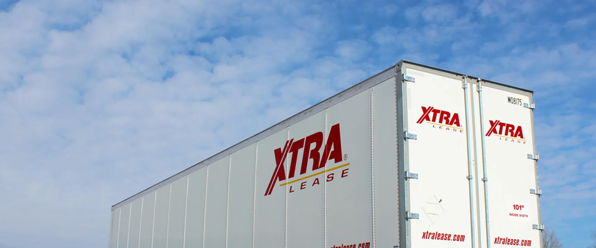 Sell used dry van trailers — MachineryBarn buys enclosed trailers for cash